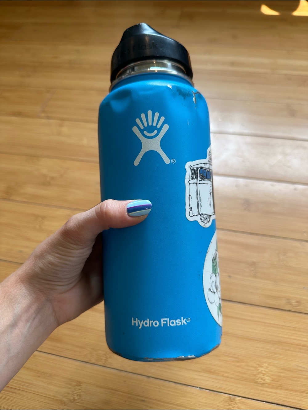 Blue hydro flask